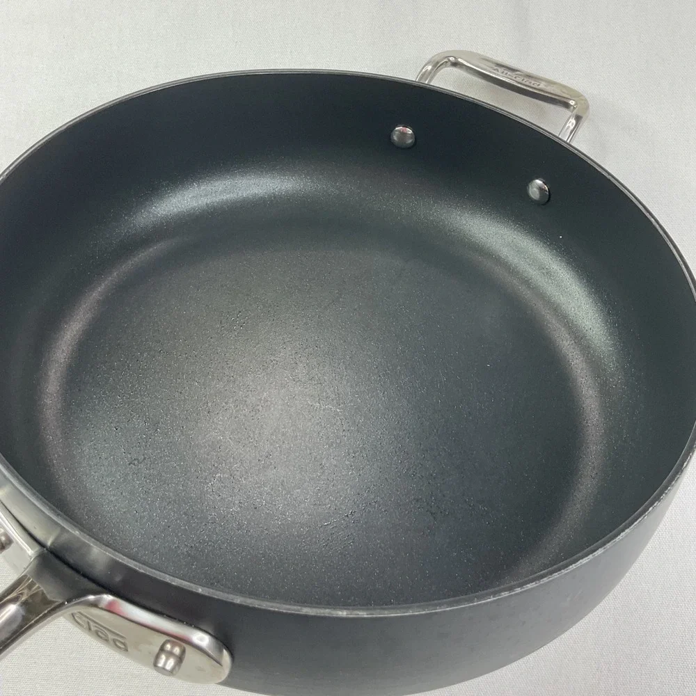 All-Clad HA1 Hard Anodized Nonstick 4 Quart Saute Pan Induction Black 4QT 3.8L
